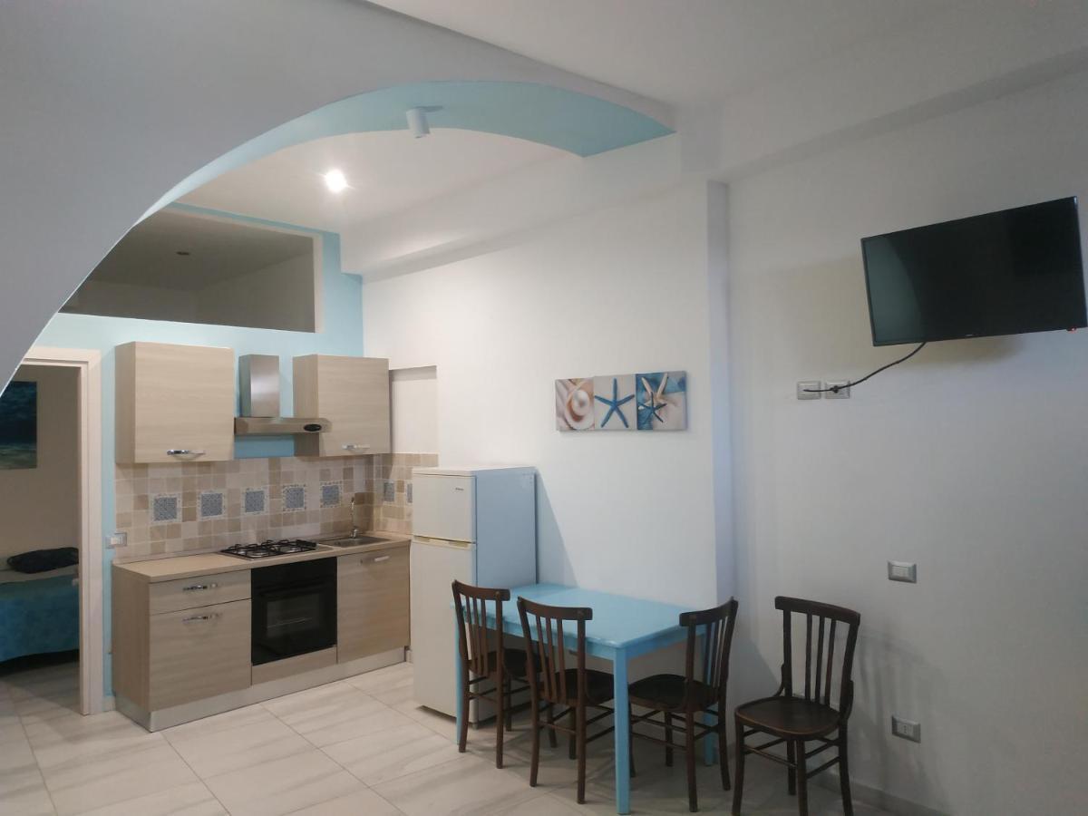 Casa In Borgo Marinaro Lägenhet Giardini Naxos Exteriör bild