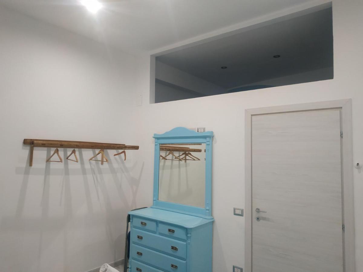 Casa In Borgo Marinaro Lägenhet Giardini Naxos Exteriör bild