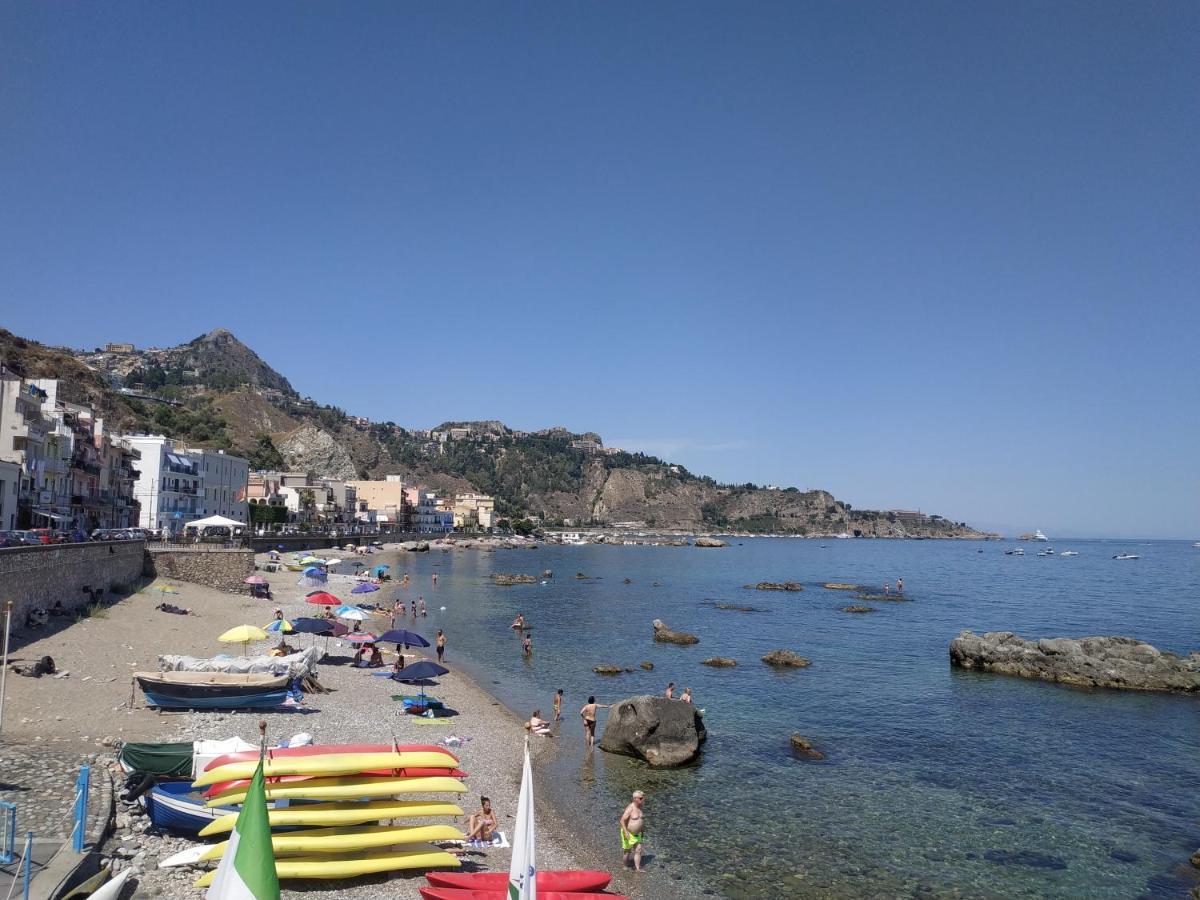 Casa In Borgo Marinaro Lägenhet Giardini Naxos Exteriör bild